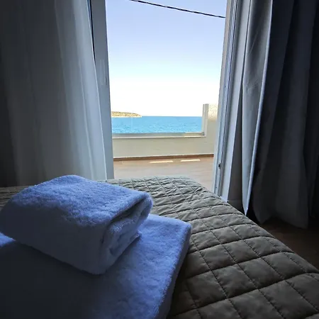 9 Muses Aparthotel